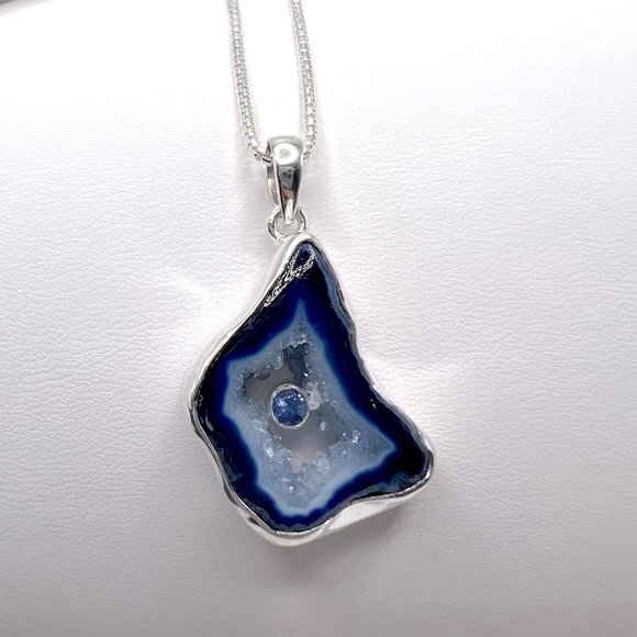 Genuine Blue Agate .925 Sterling Silver Necklace - Picture 5 of 16